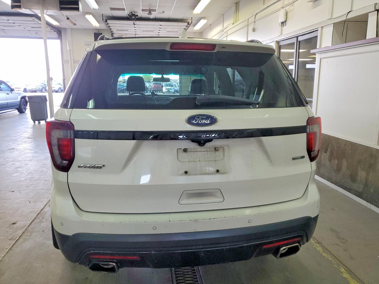 Ford Explorer Sport