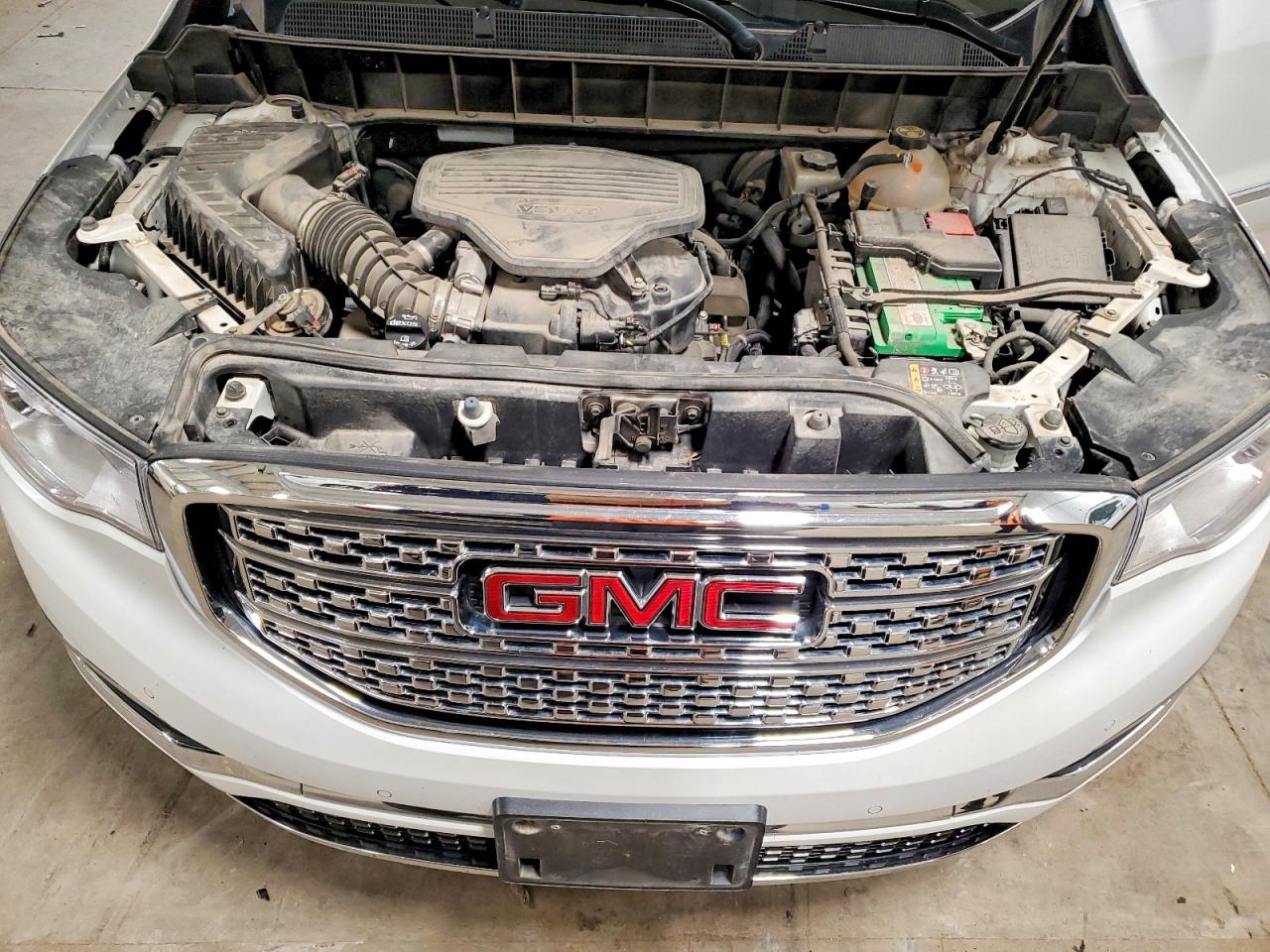 GMC Acadia Denali