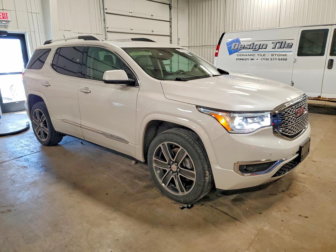 GMC Acadia Denali