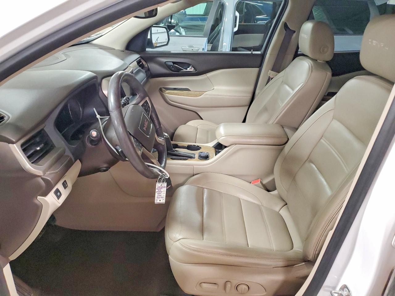 GMC Acadia Denali