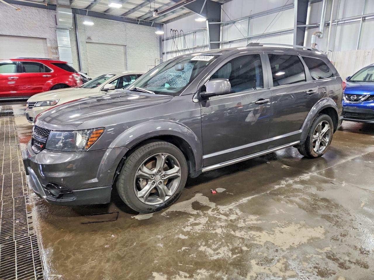 Salvage Dodge Journey Image