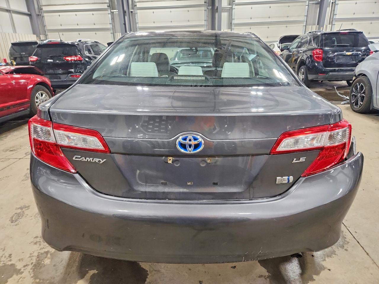 Toyota Camry Le