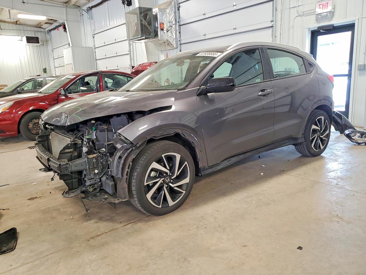 Salvage Honda HR-V Image