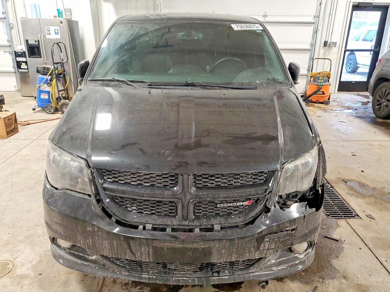 Dodge Caravan Sxt