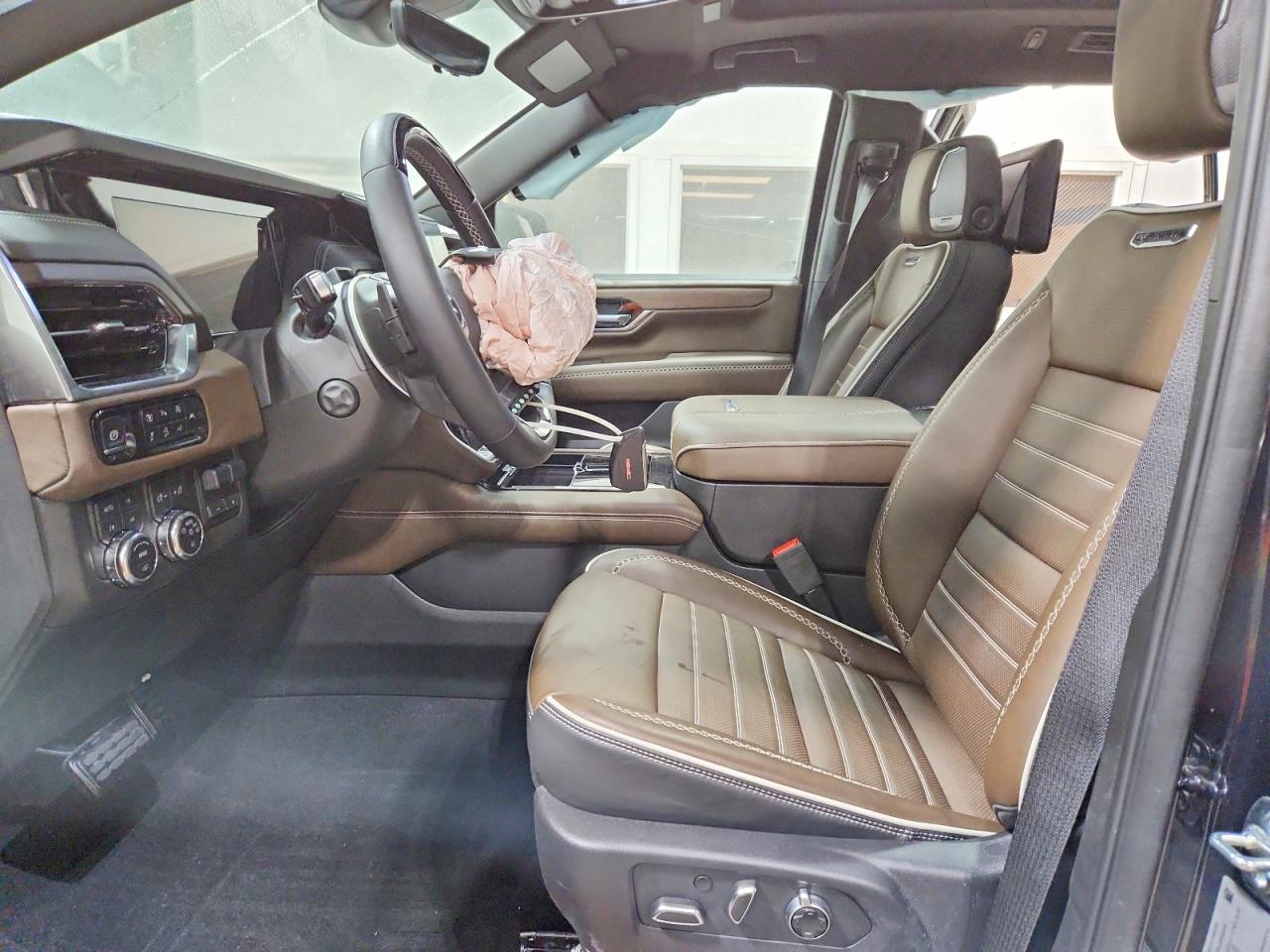 GMC Yukon Denali Ultimate