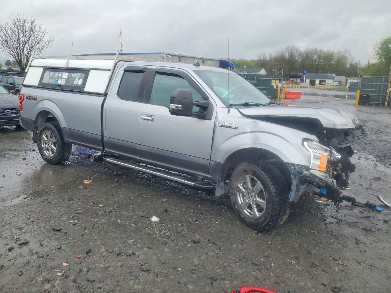Ford F-150 Super Cab