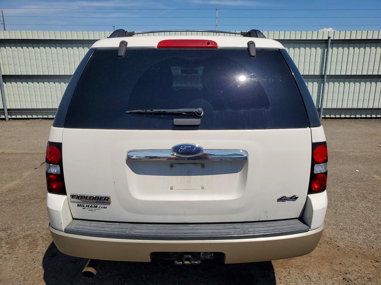 Ford Explorer Eddie Bauer
