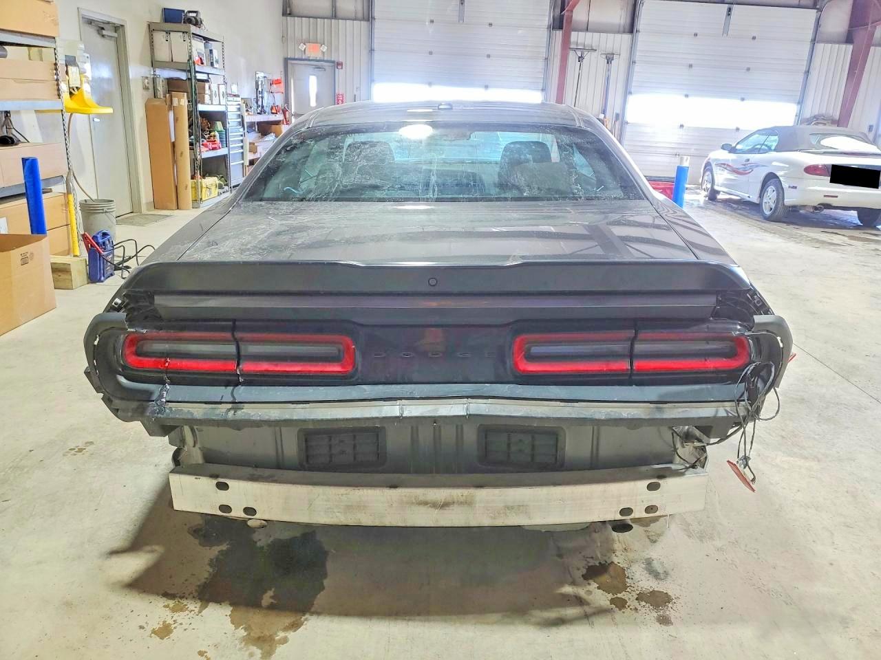 Dodge Challenger Sxt