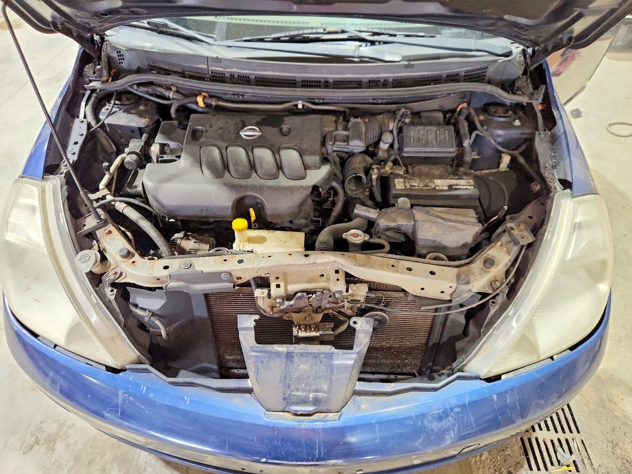Nissan Versa S