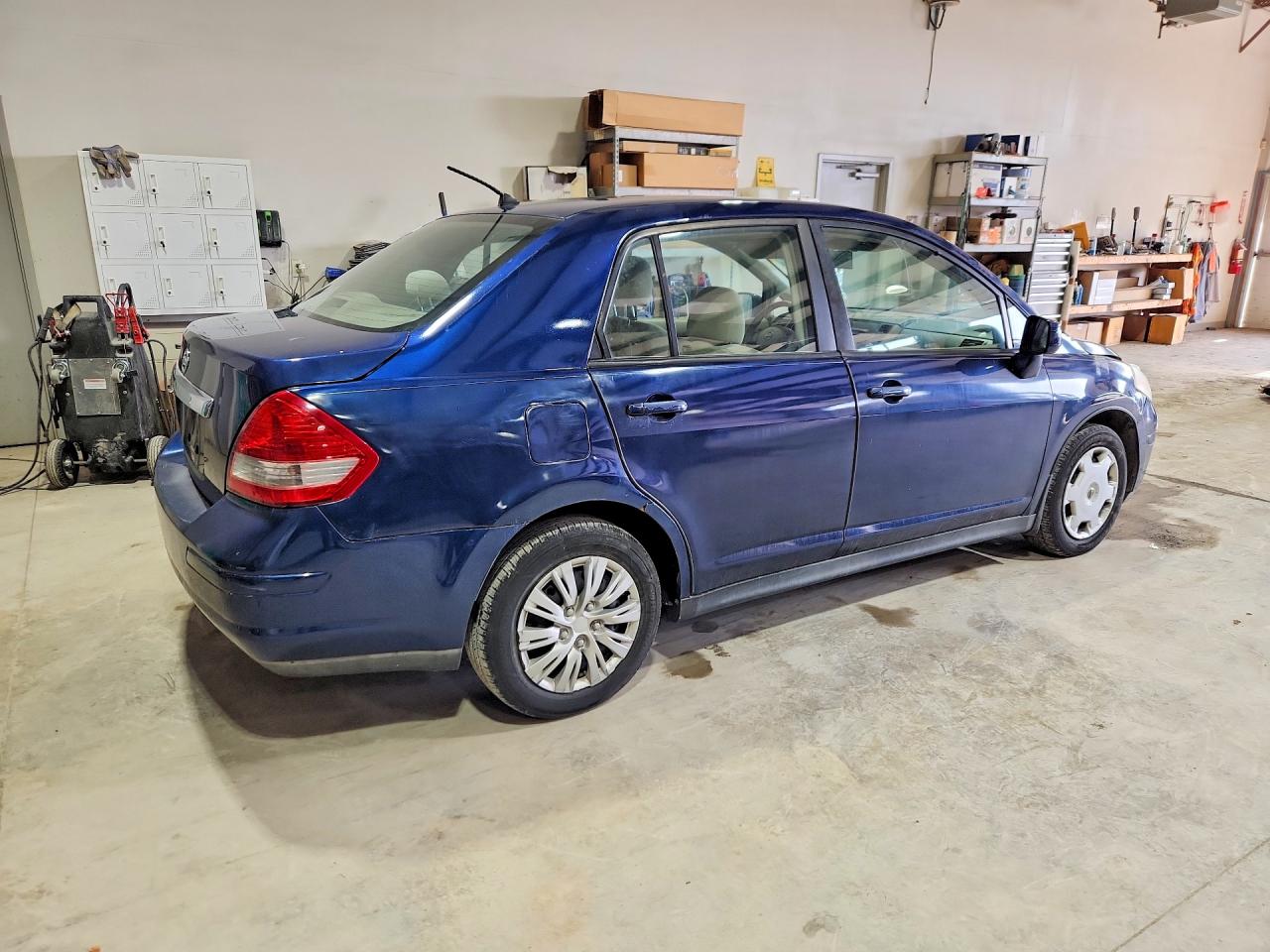 Nissan Versa S