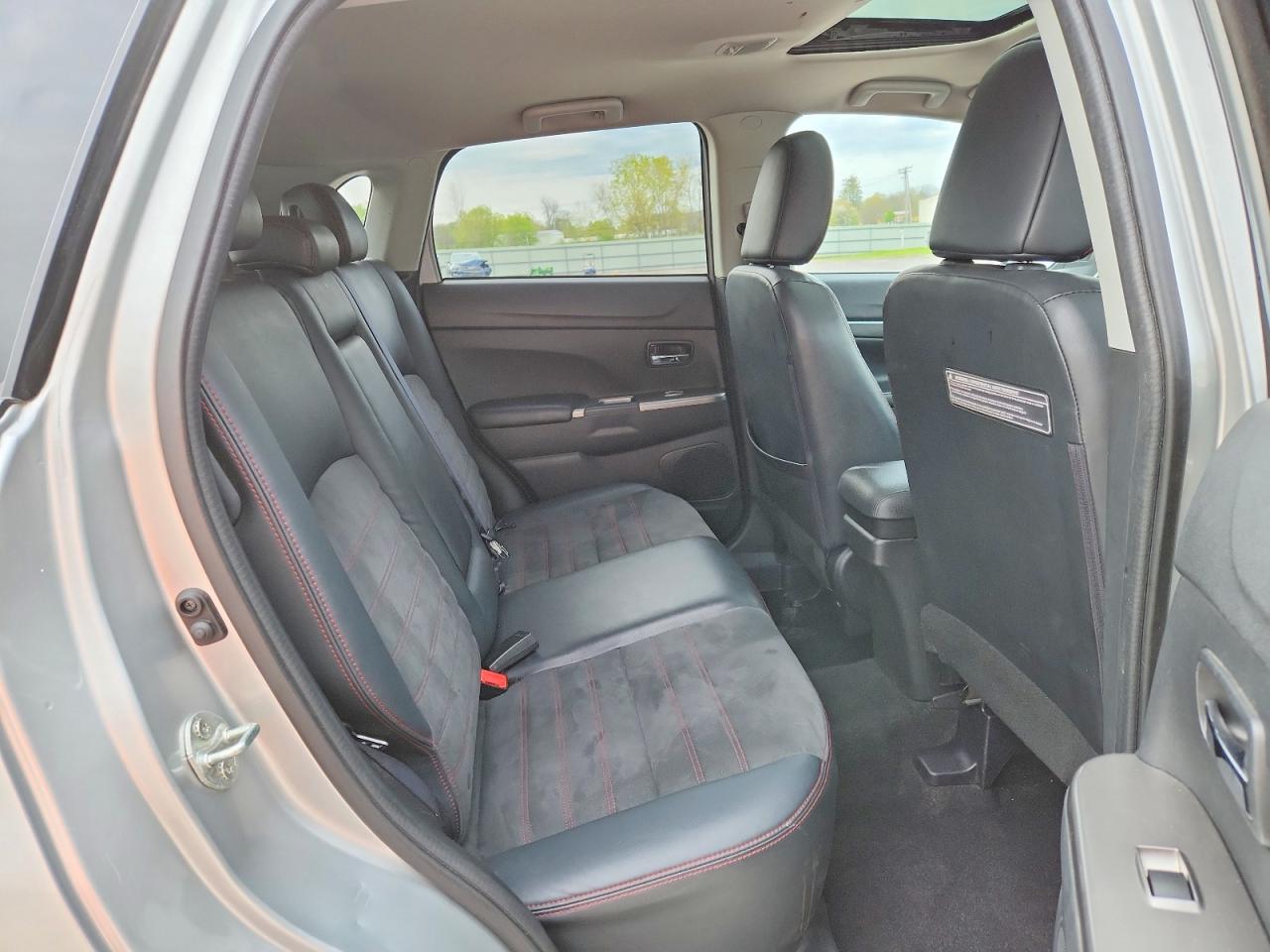 Mitsubishi Outlander Es
