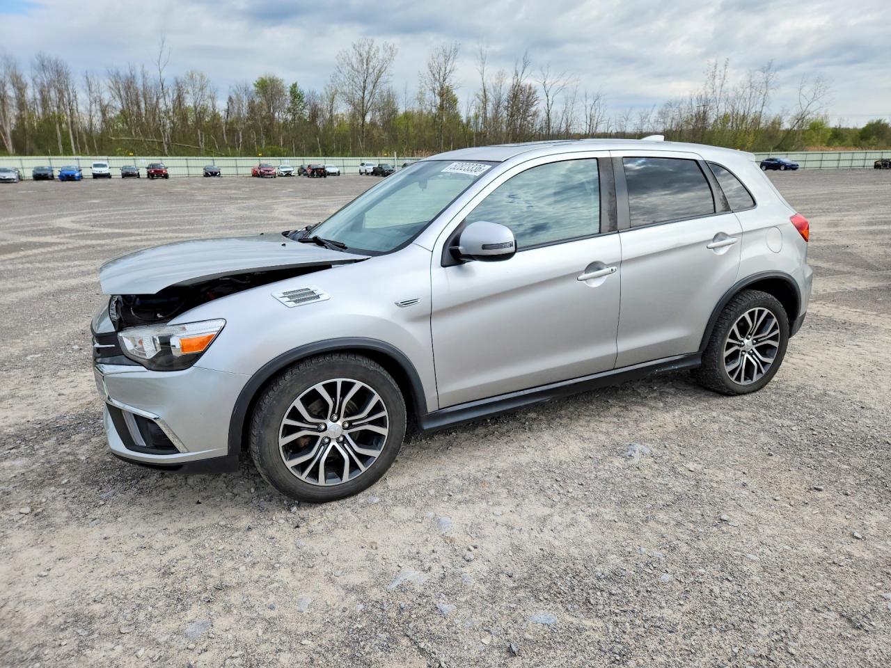 Salvage Mitsubishi Outlander Image