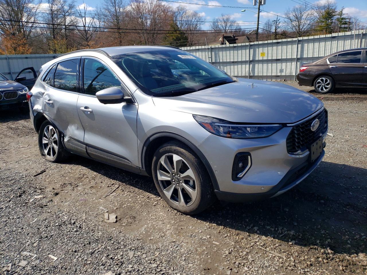 Ford Escape Platinum