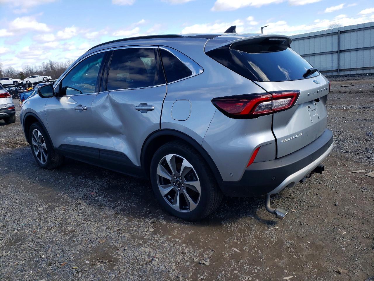 Ford Escape Platinum