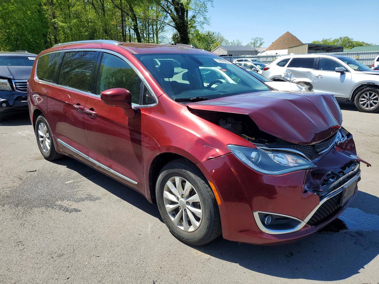Chrysler Pacifica Touring L