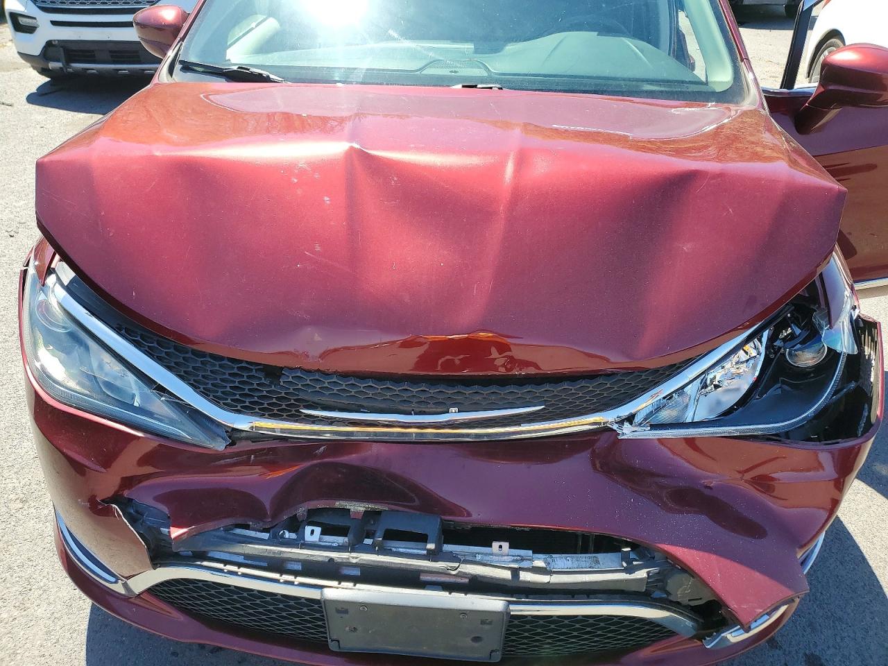 Chrysler Pacifica Touring L