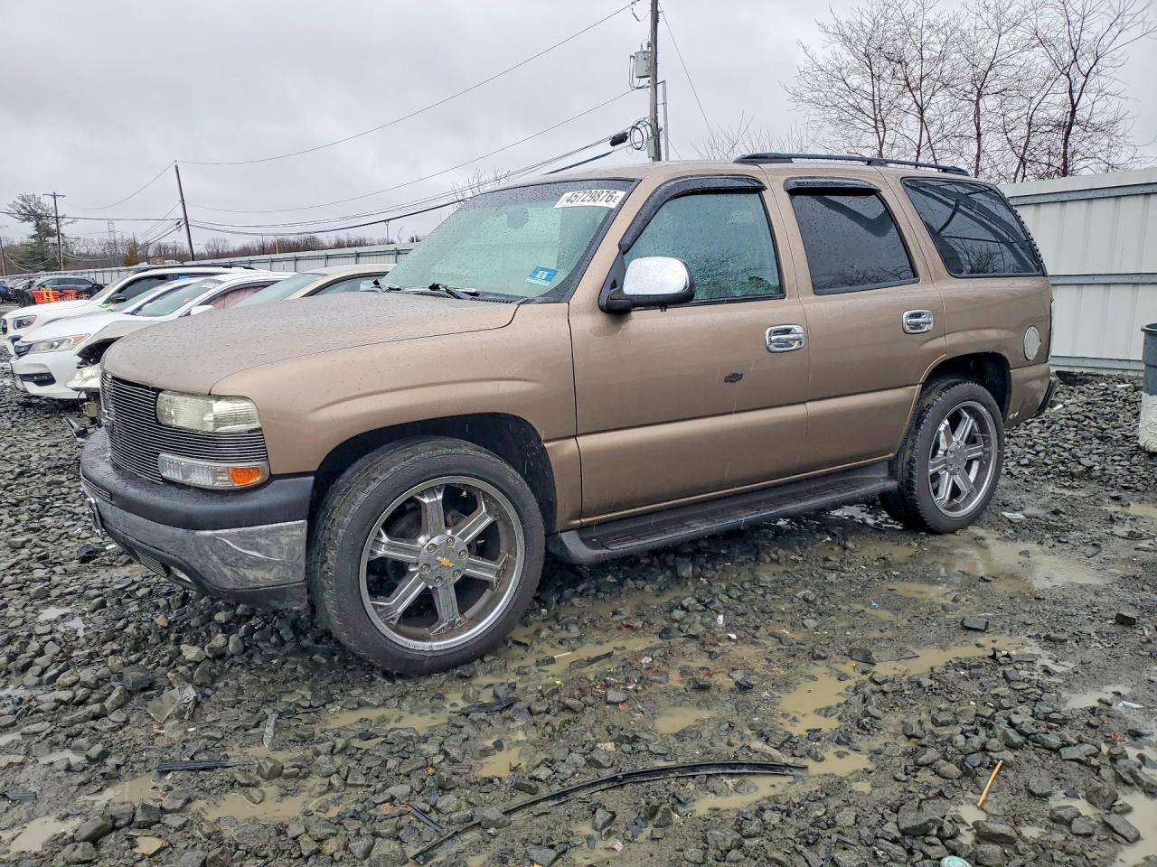 Salvage Chevrolet Tahoe Image