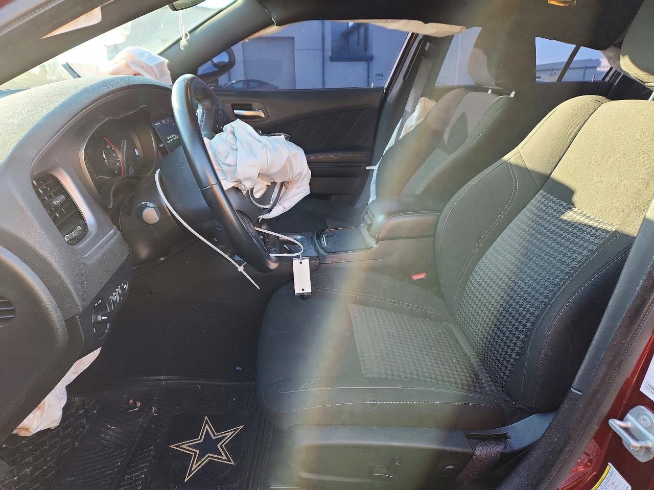 Dodge Charger Sxt