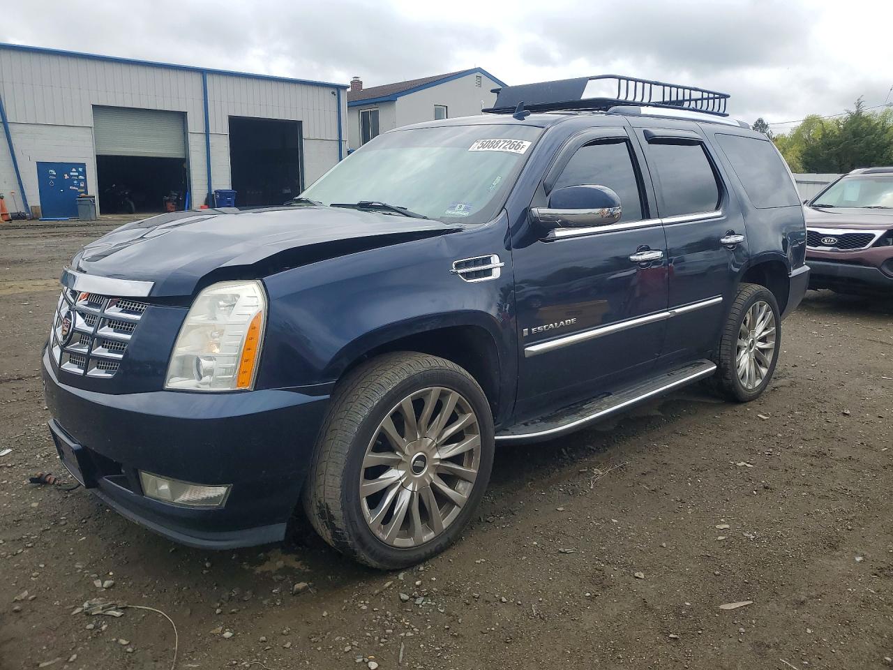 Salvage Cadillac Escalade Image