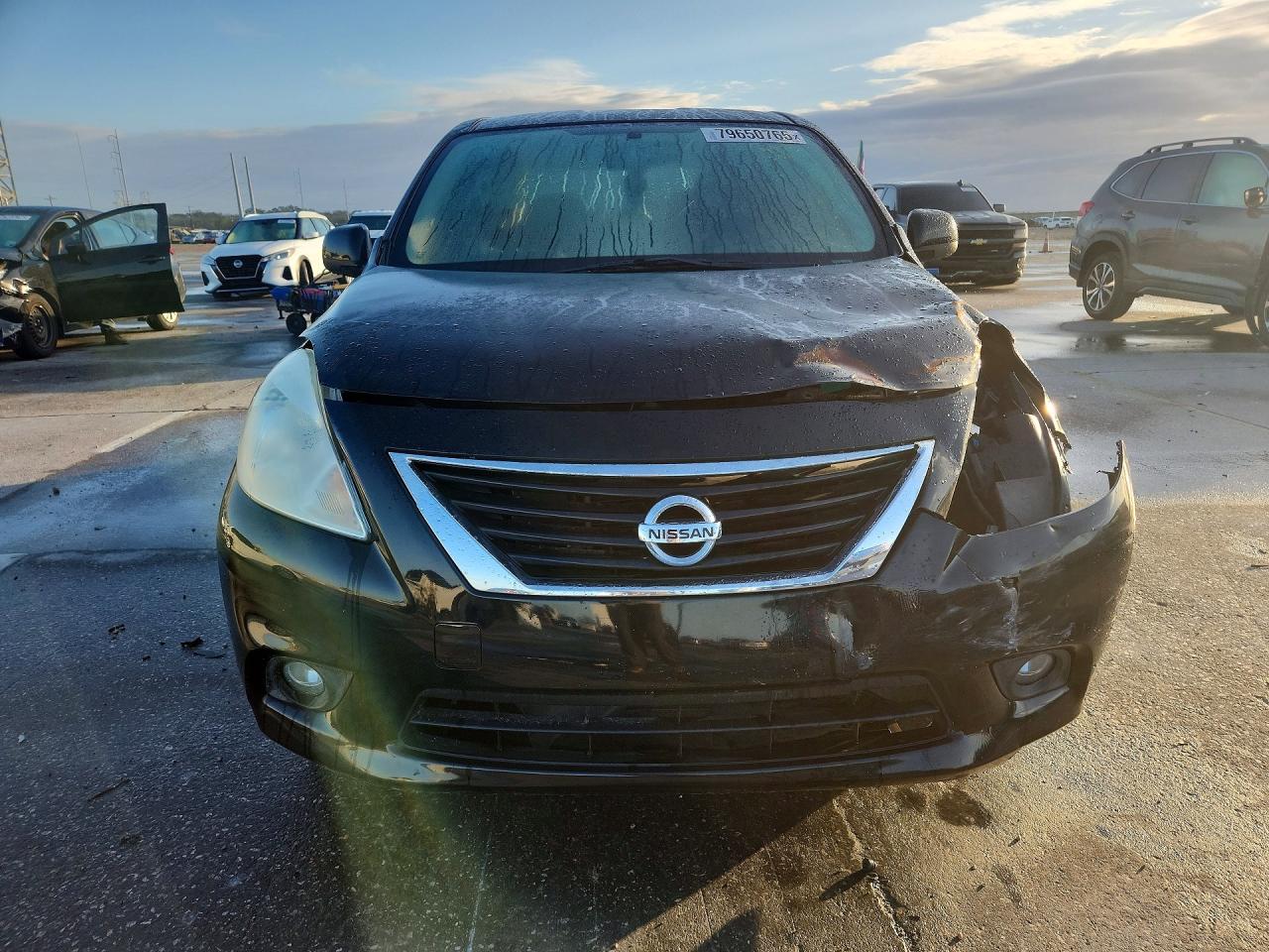 Nissan Versa 1.6 S