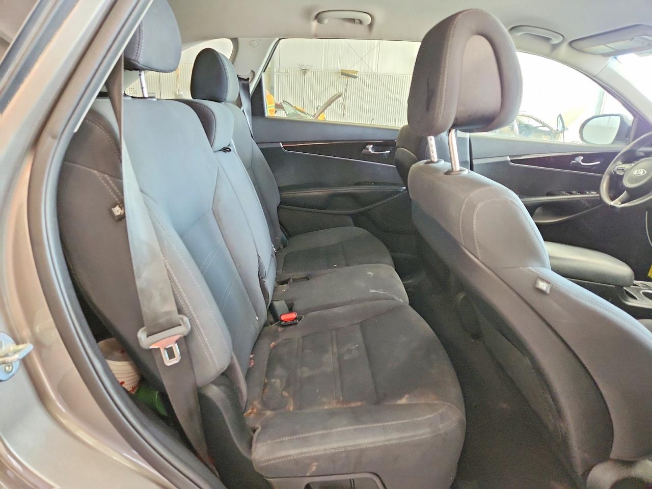 Kia Sorento Lx V6
