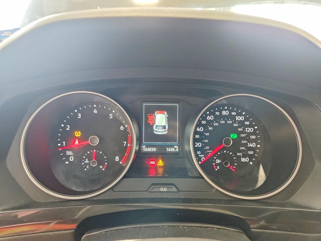 Volkswagen Tiguan S