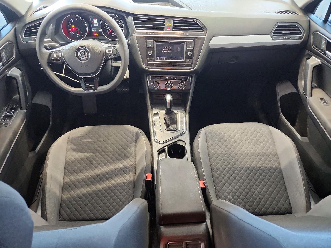 Volkswagen Tiguan S