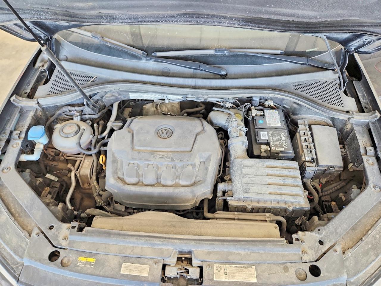 Volkswagen Tiguan S