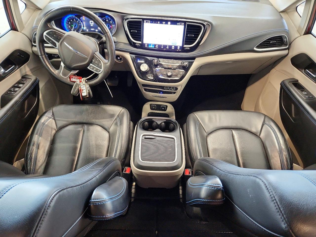 Chrysler Pacifica Touring L