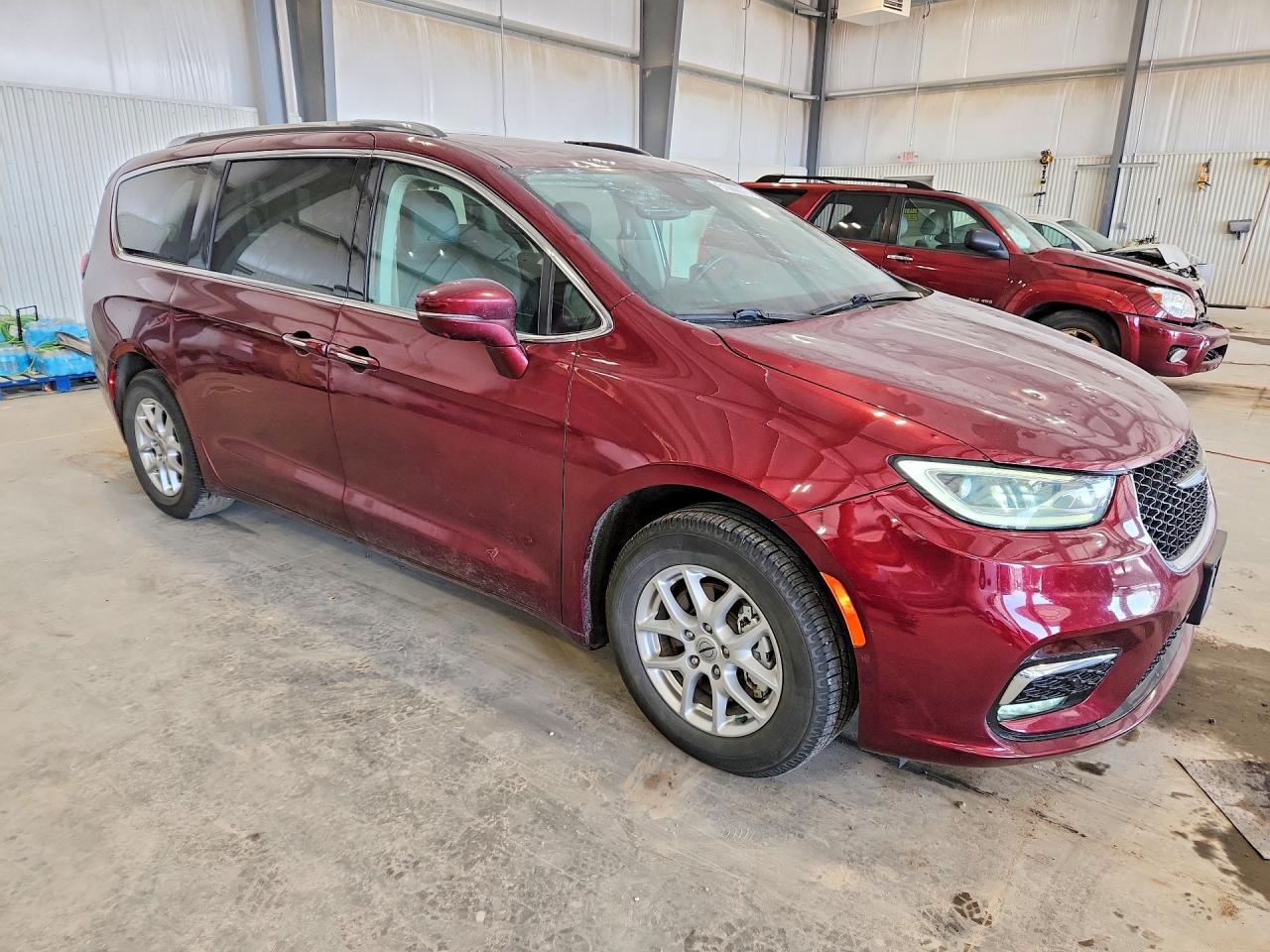 Chrysler Pacifica Touring L