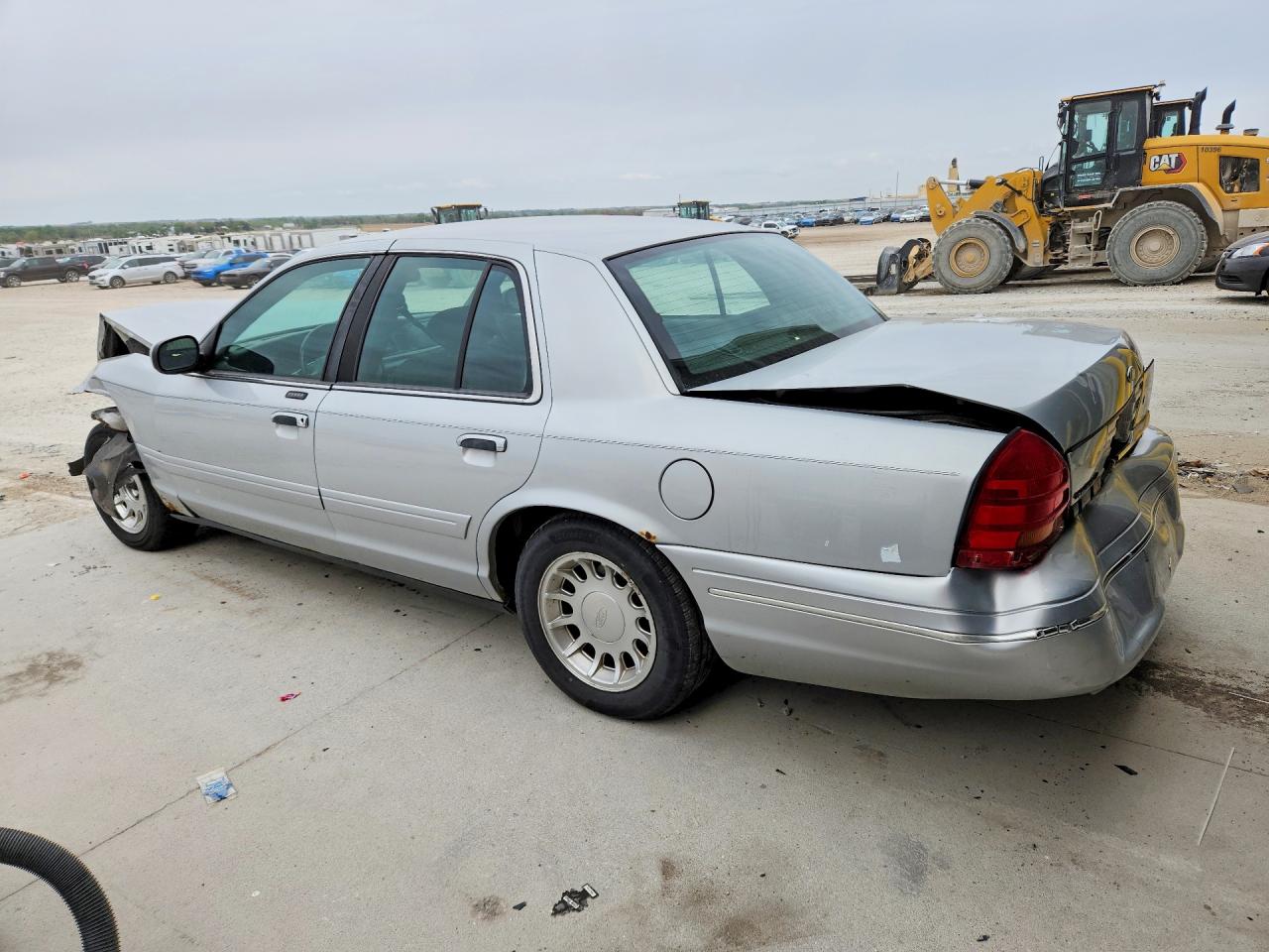 Ford Crown Vic Lx