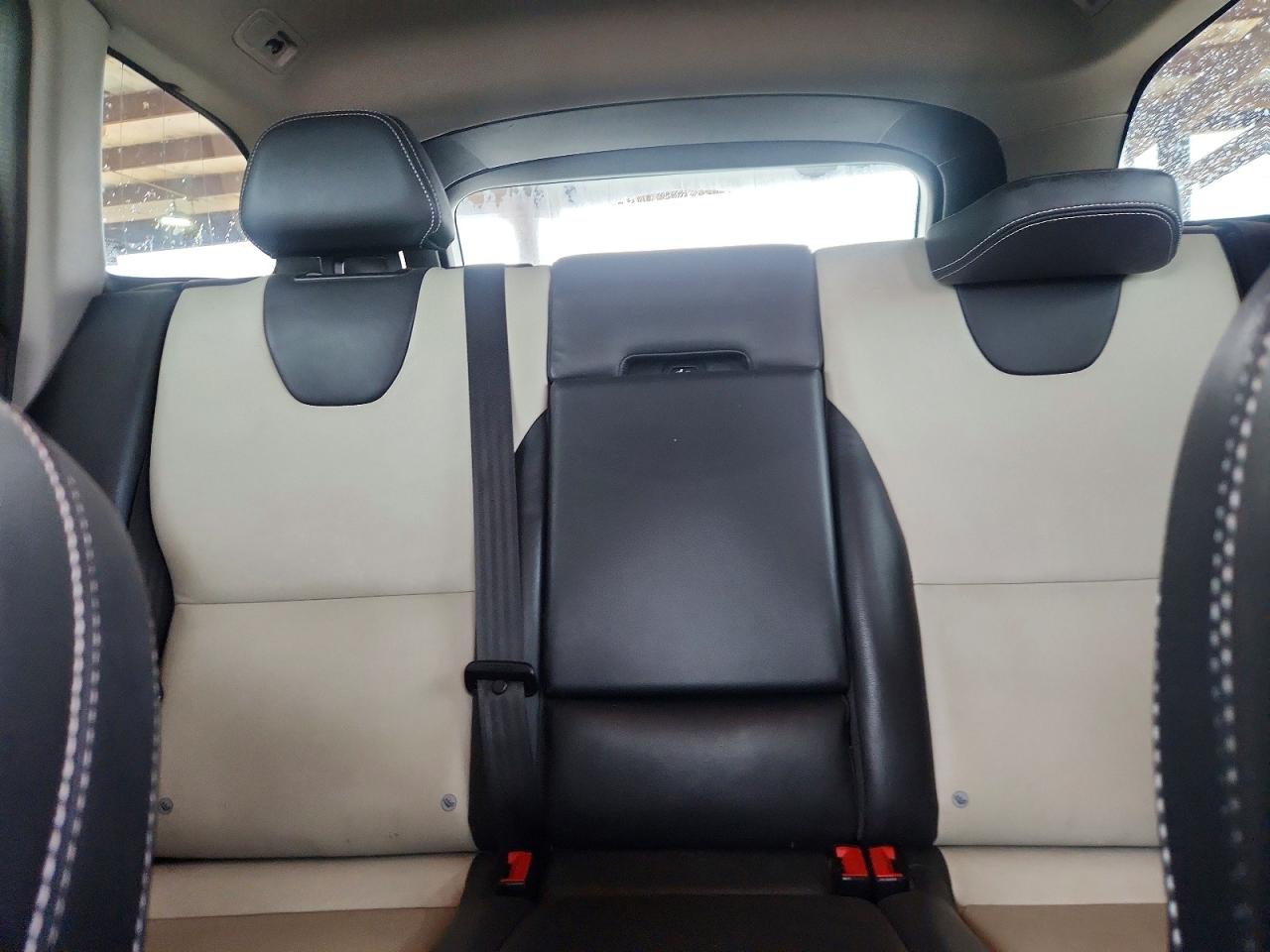 Volvo XC60 T5