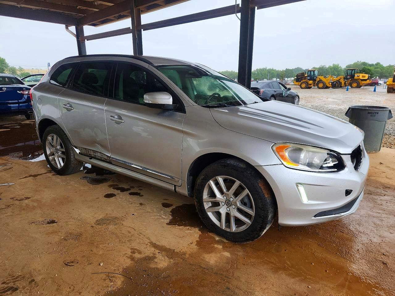 Volvo XC60 T5