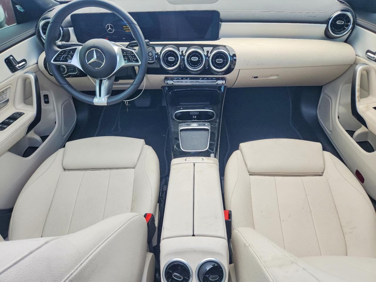 Mercedes-Benz Cla-class 250
