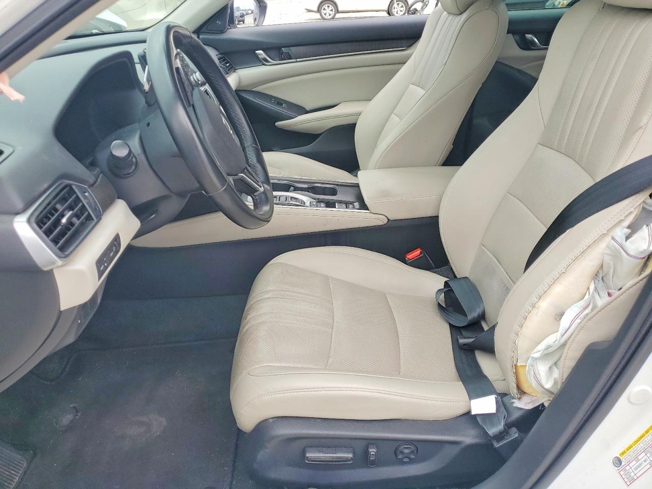 Honda Accord Touring Hybrid