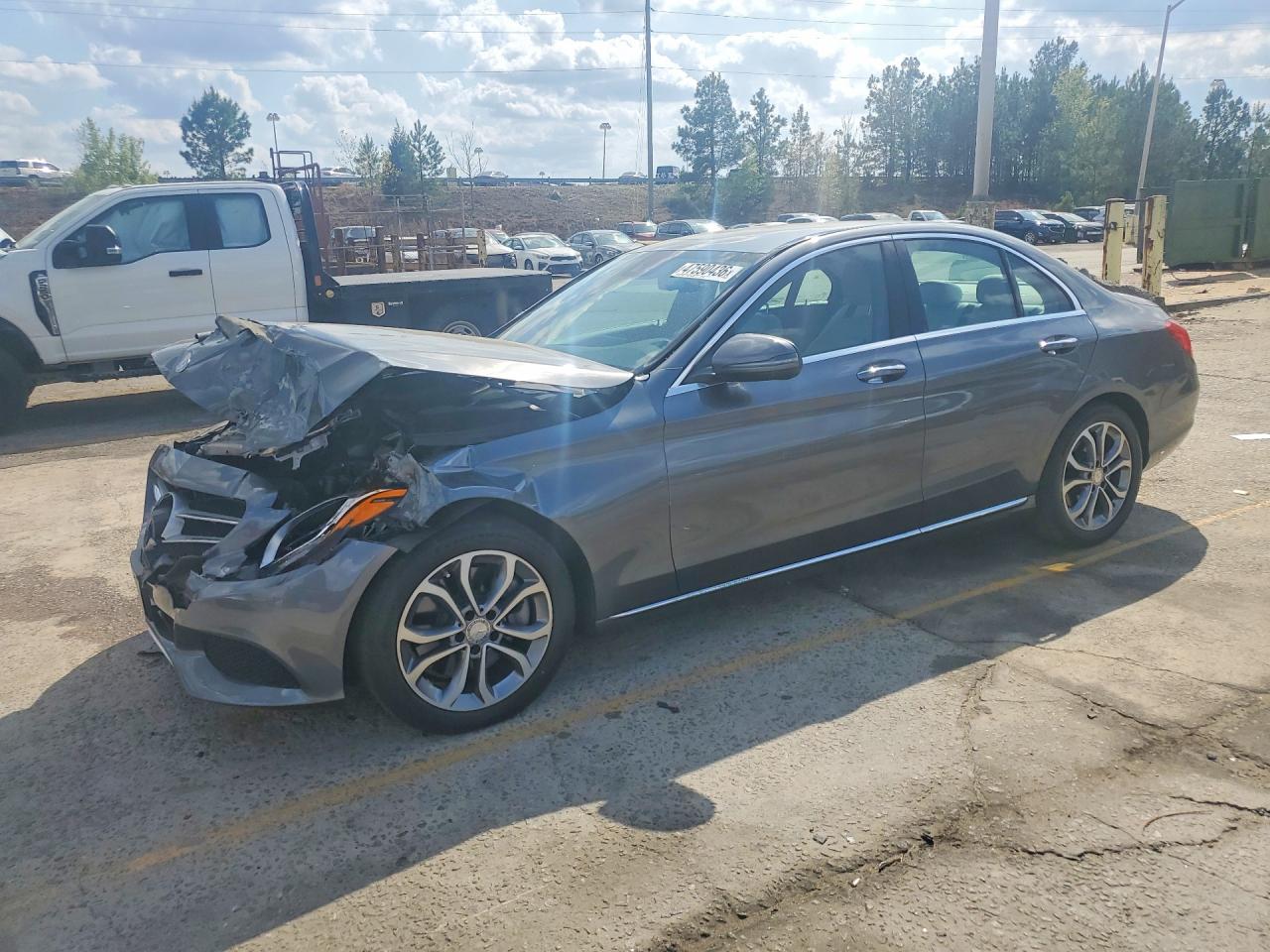 Salvage Mercedes-Benz C-Class Image