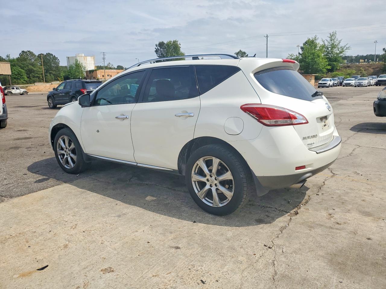 Nissan Murano S