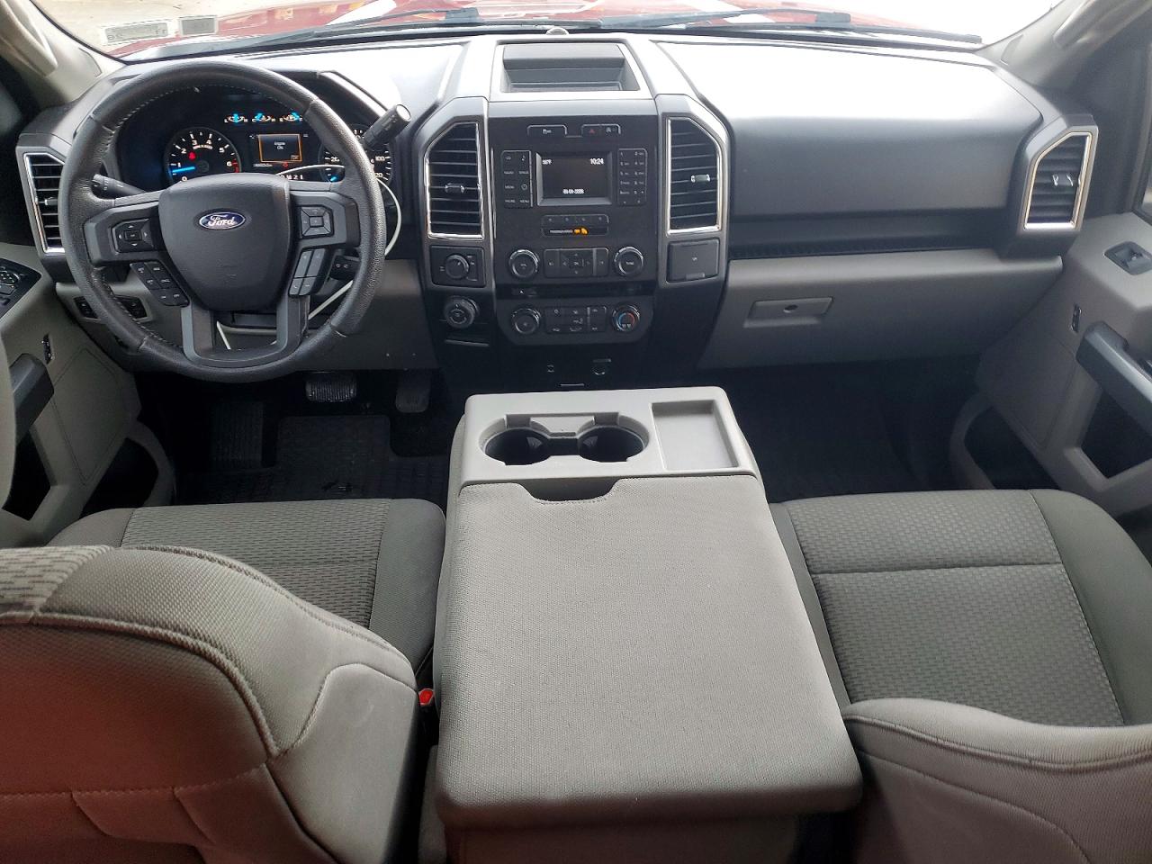 Ford F-150 Super Cab