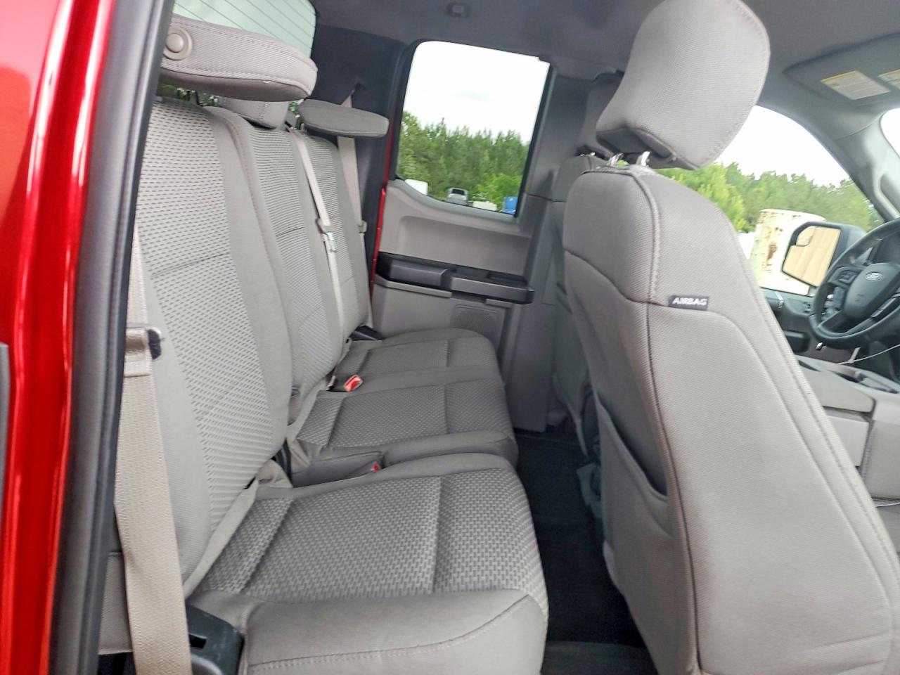 Ford F-150 Super Cab