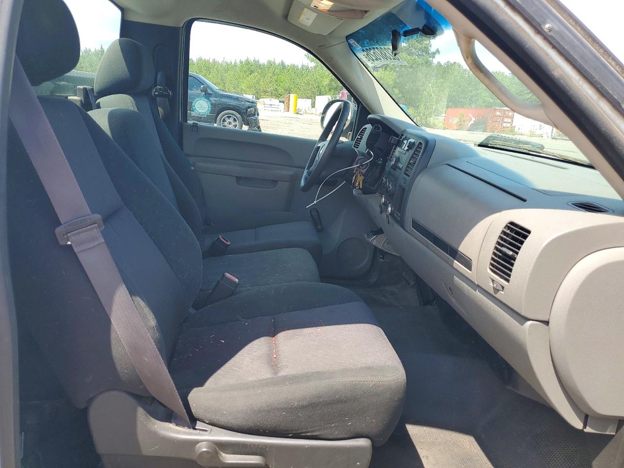 Chevrolet Silverado C1500