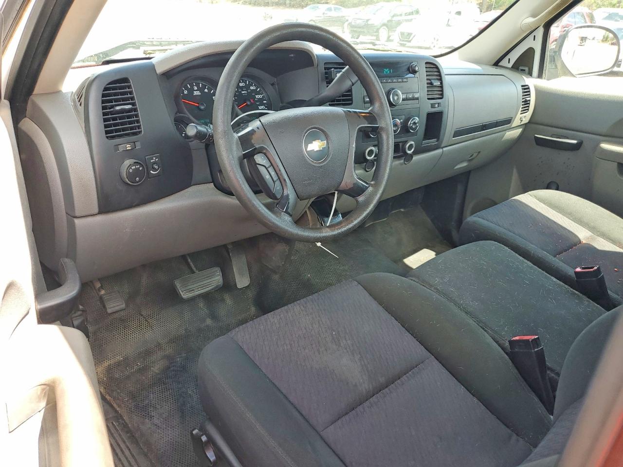 Chevrolet Silverado C1500