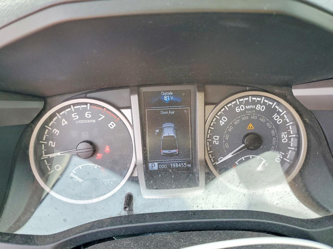 Toyota Tacoma Sr5 V6