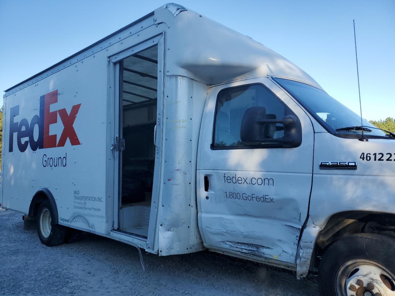 Ford Econoline E350 Super Duty Cutaway Van