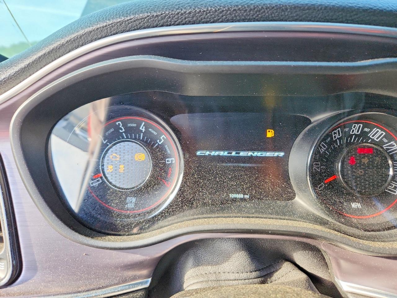 Dodge Challenger Sxt