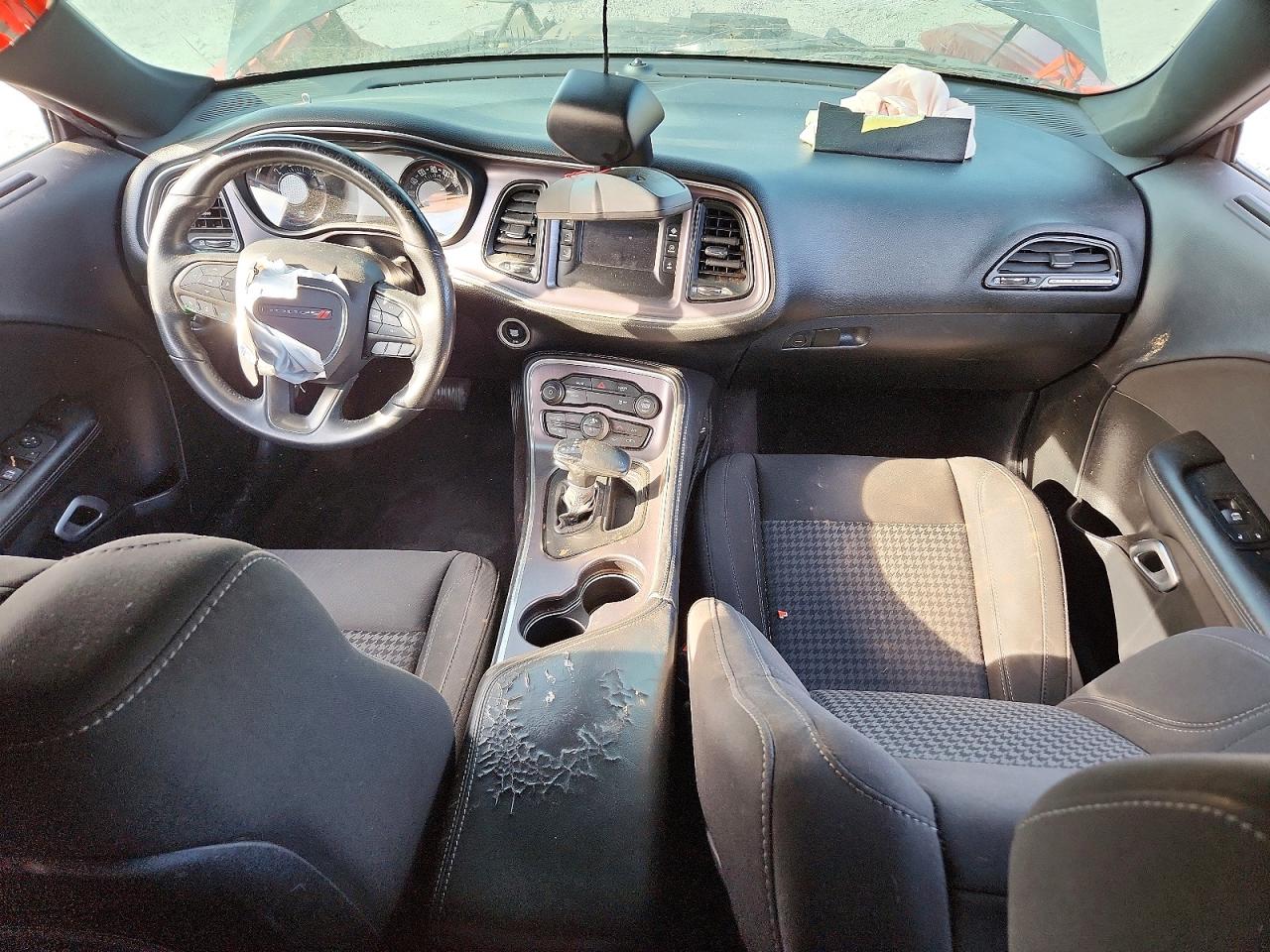 Dodge Challenger Sxt