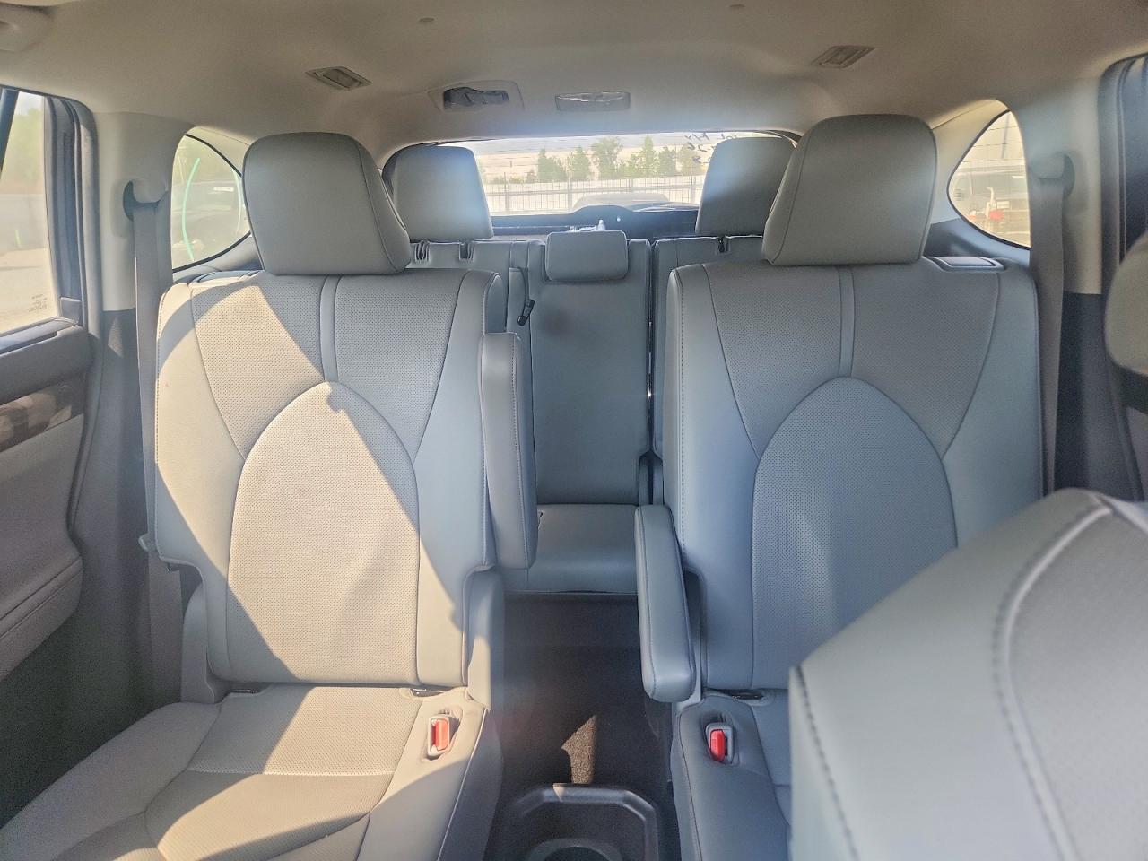 Toyota Highlander Limited