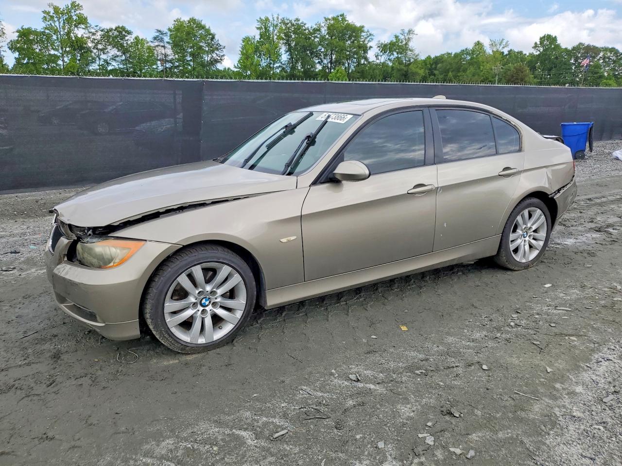 Salvage BMW 3 Series Image