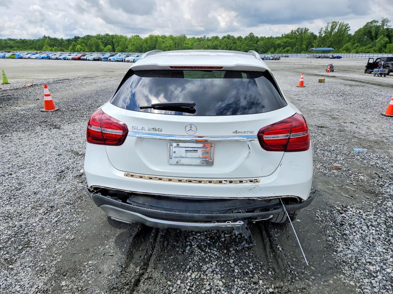 Mercedes-Benz GLA 250 4matic