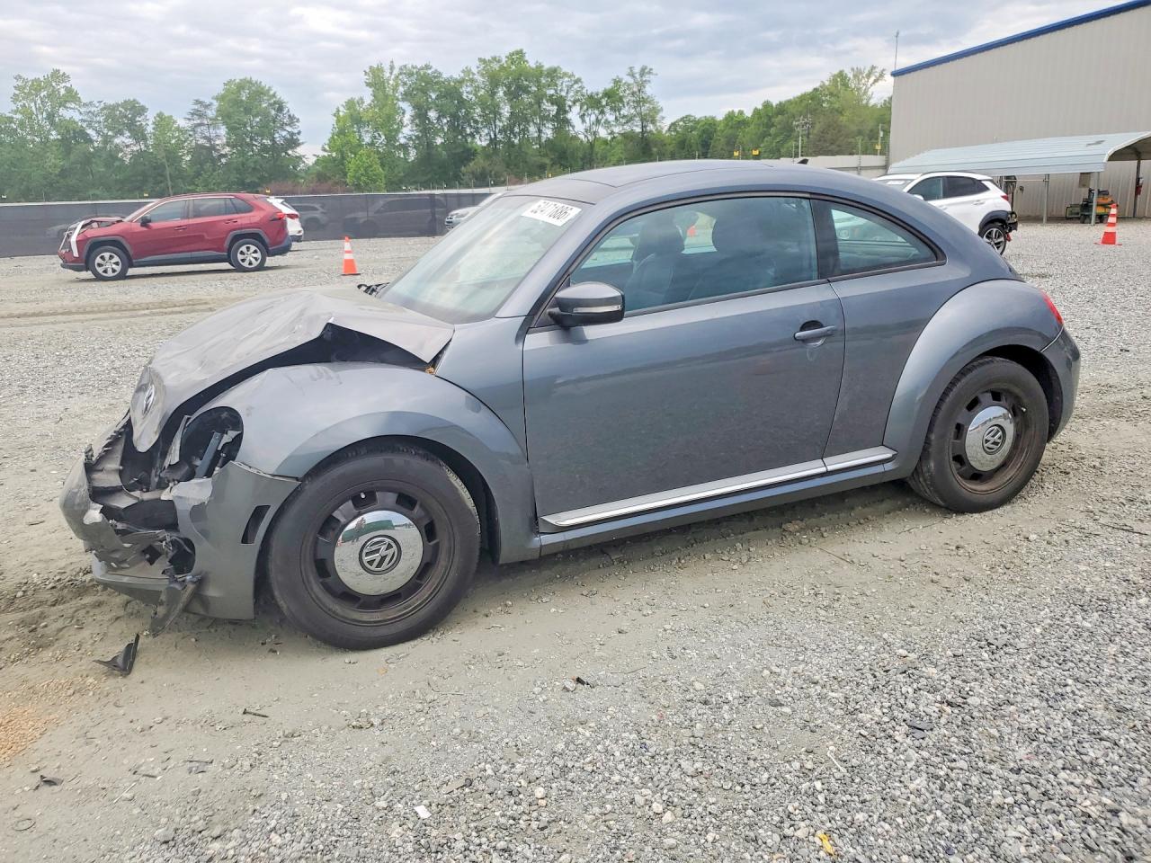 Salvage Volkswagen Beetle Image