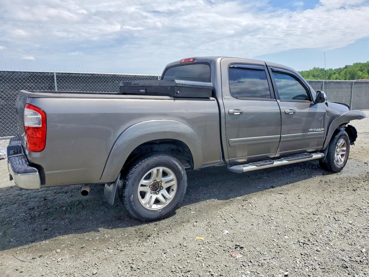 Toyota Tundra Double Cab Sr5